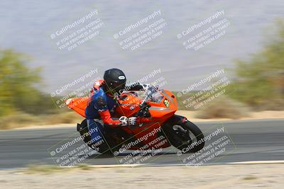 media/Apr-10-2022-SoCal Trackdays (Sun) [[f104b12566]]/Turn 3 Inside (1150am)/